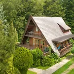 Klimatyczna U Podnoza Gory Porabka