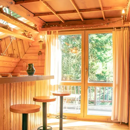 Lodge Klimatyczna U Podnóża Góry
