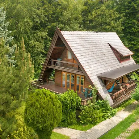Klimatyczna U Podnoza Gory Porąbka