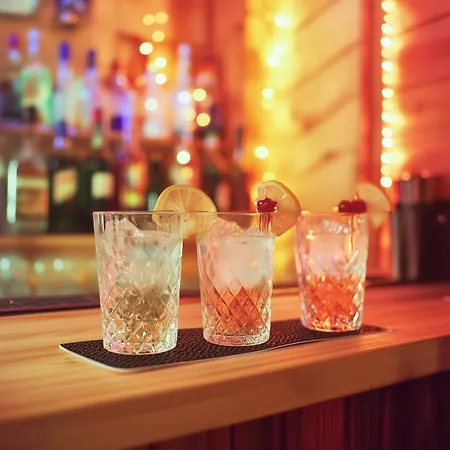 Klimatyczna U Podnoza Gory