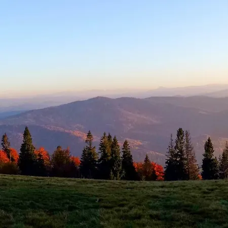 Klimatyczna U Podnóża Góry Lodge Porąbka