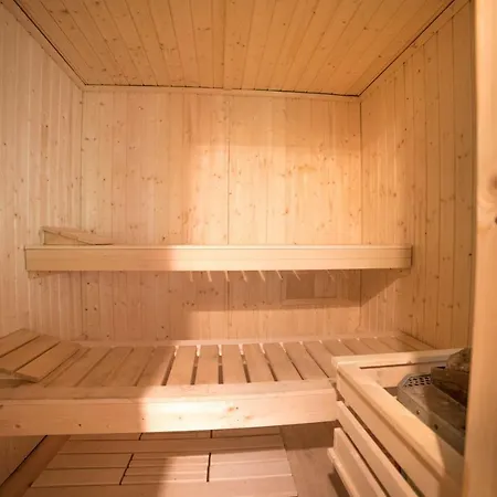 Klimatyczna U Podnoza Gory Porabka