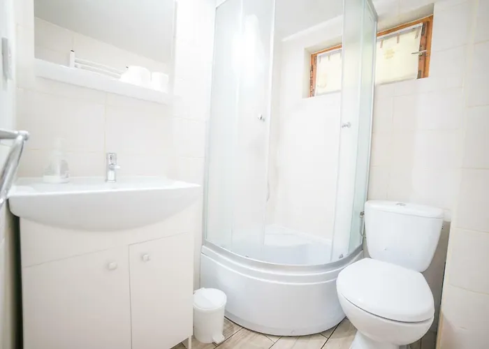 Lodge Klimatyczna U Podnoza Gory *